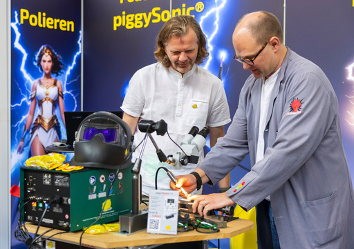 Moulding Expo